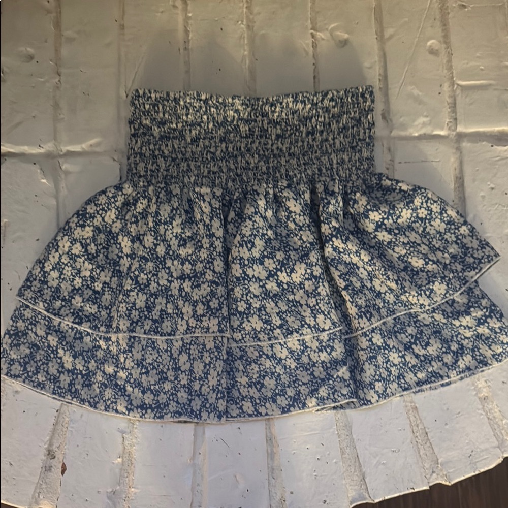 Elegant Floral Mini Skirt in Blue